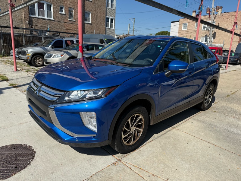 2020 Mitsubishi Eclipse Cross ES photo 3