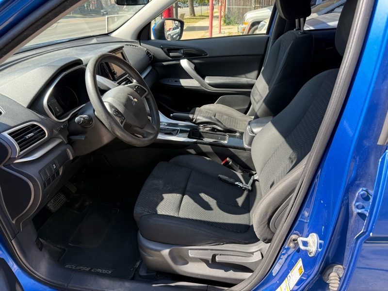 2020 Mitsubishi Eclipse Cross ES photo 14