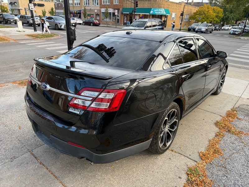 Ford Taurus SHO AWD 2015