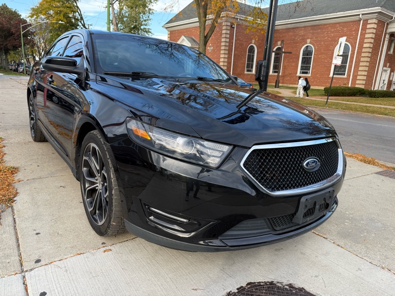 Ford Taurus SHO AWD 2015