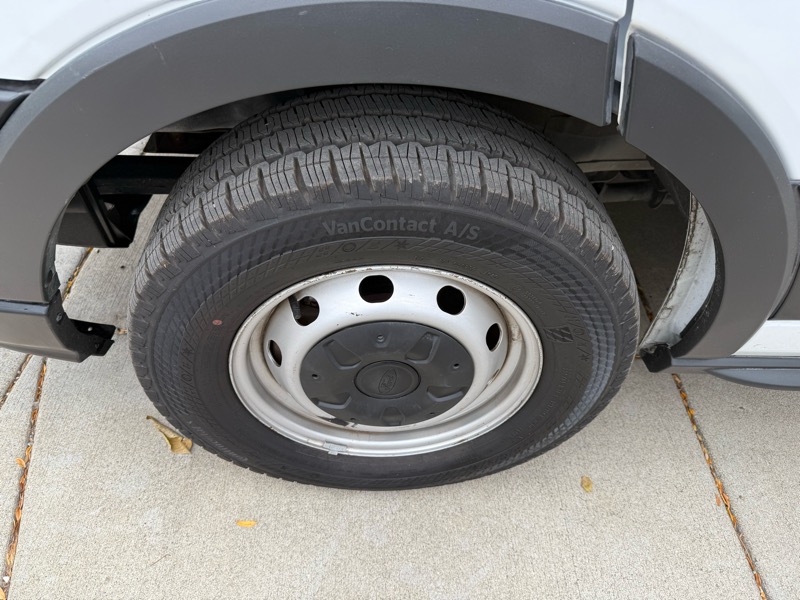 Ford Transit 250 Van 2023