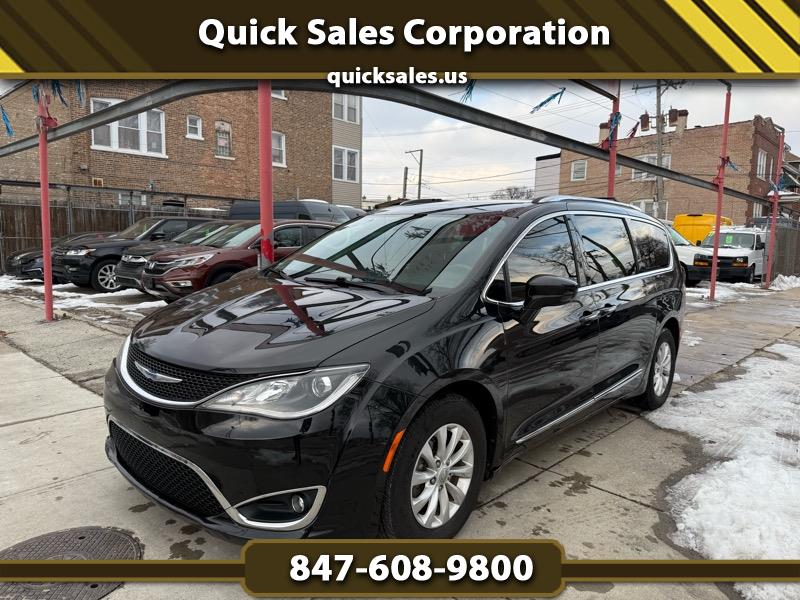 2019 Chrysler Pacifica Touring-L