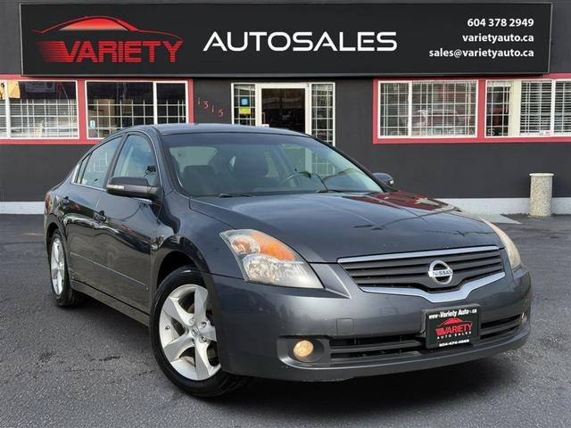 Gray 2007 Nissan Altima Sedan Front-Wheel Drive Automatic