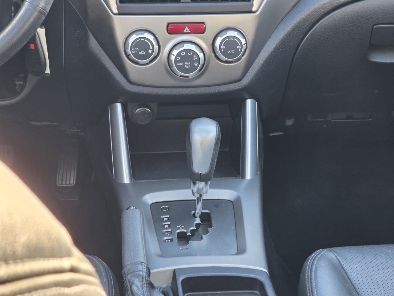 Subaru Forester 2.5X Limited 2010 Subaru Forester 2.5X Limited 2010