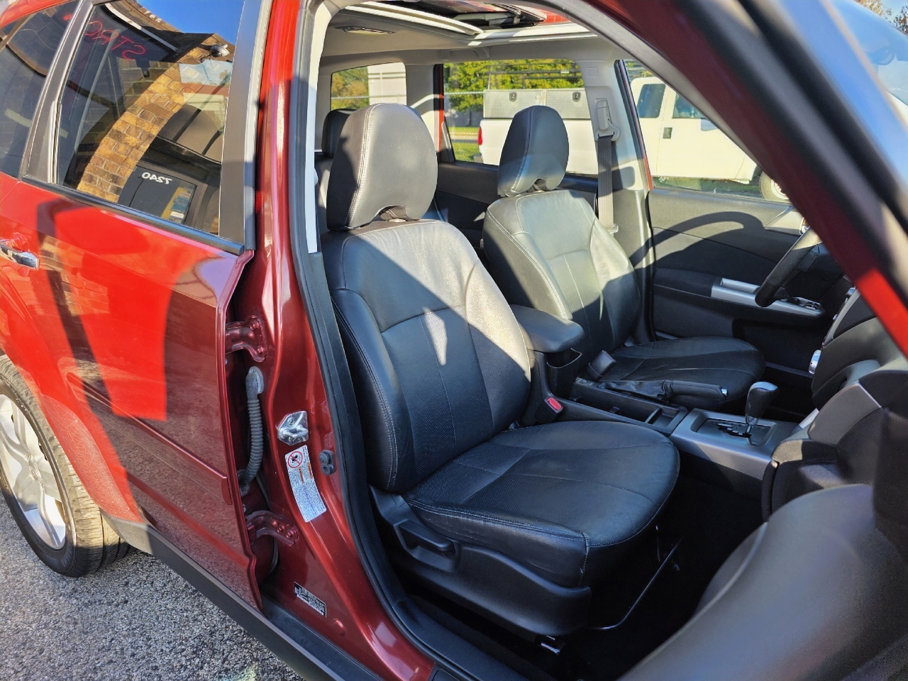 Subaru Forester 2.5X Limited 2010 Subaru Forester 2.5X Limited 2010