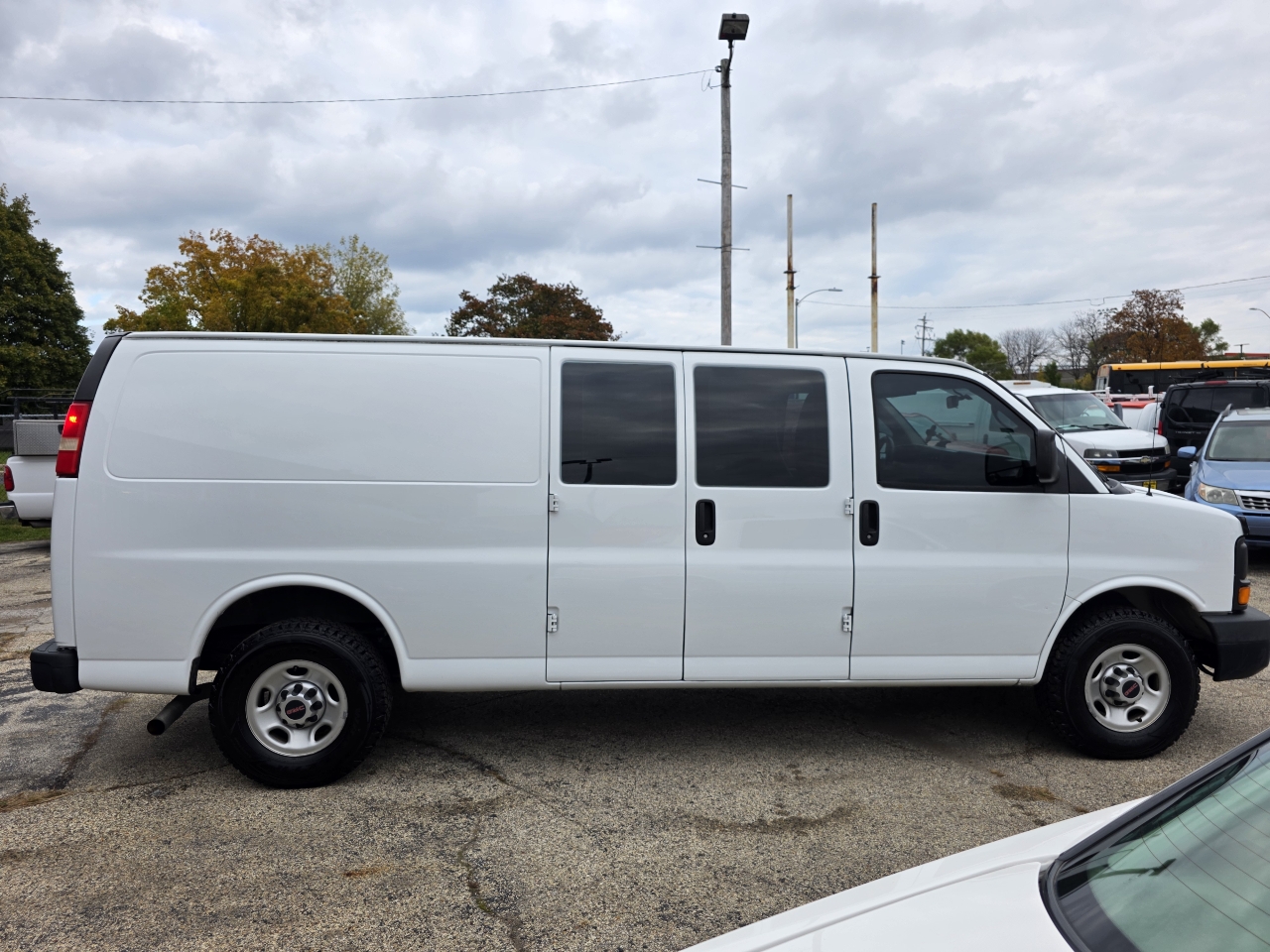GMC Savana G2500 Extended Cargo 2015 GMC Savana G2500 Extended Cargo 2015