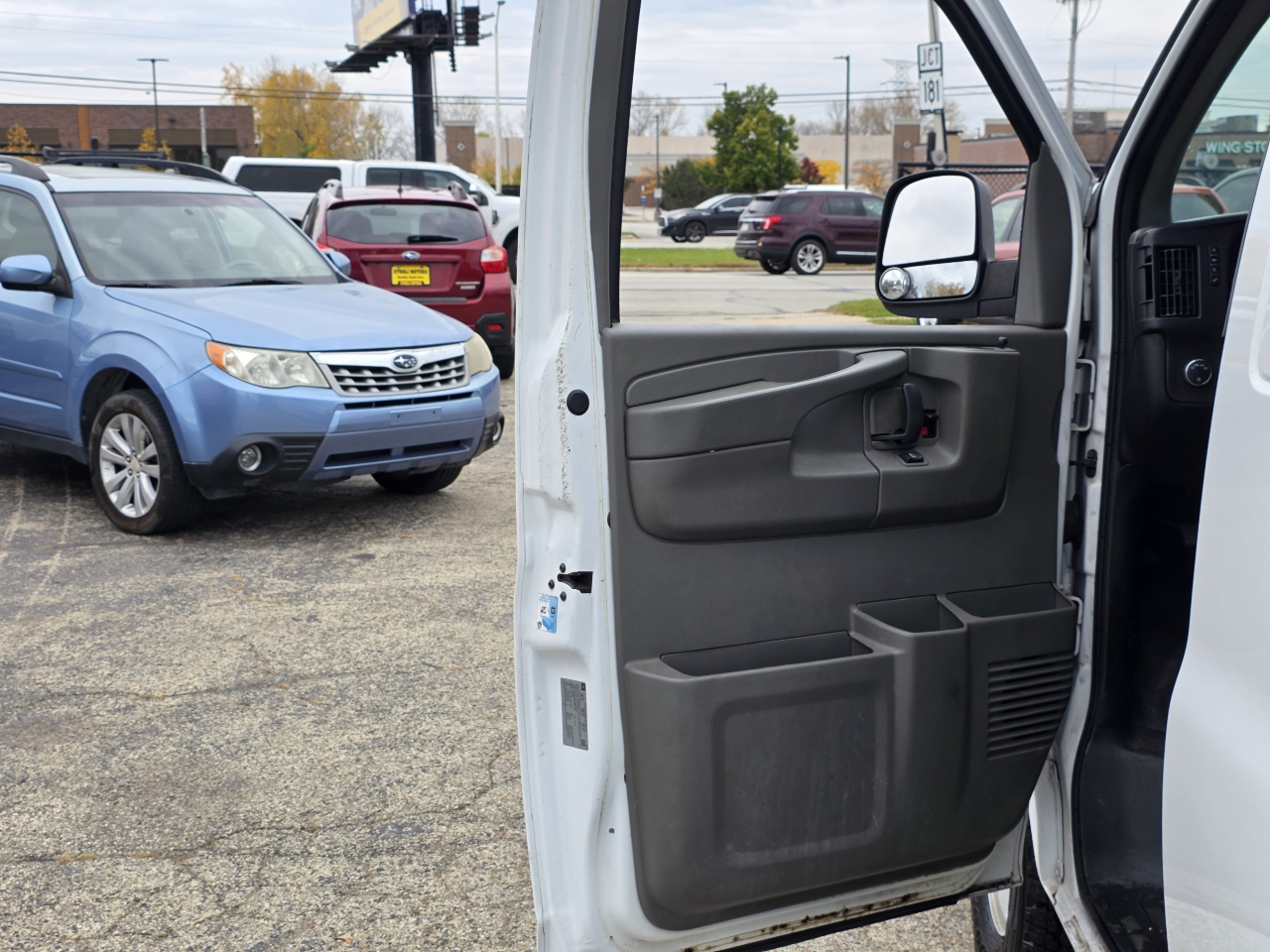 GMC Savana G2500 Extended Cargo 2015 GMC Savana G2500 Extended Cargo 2015