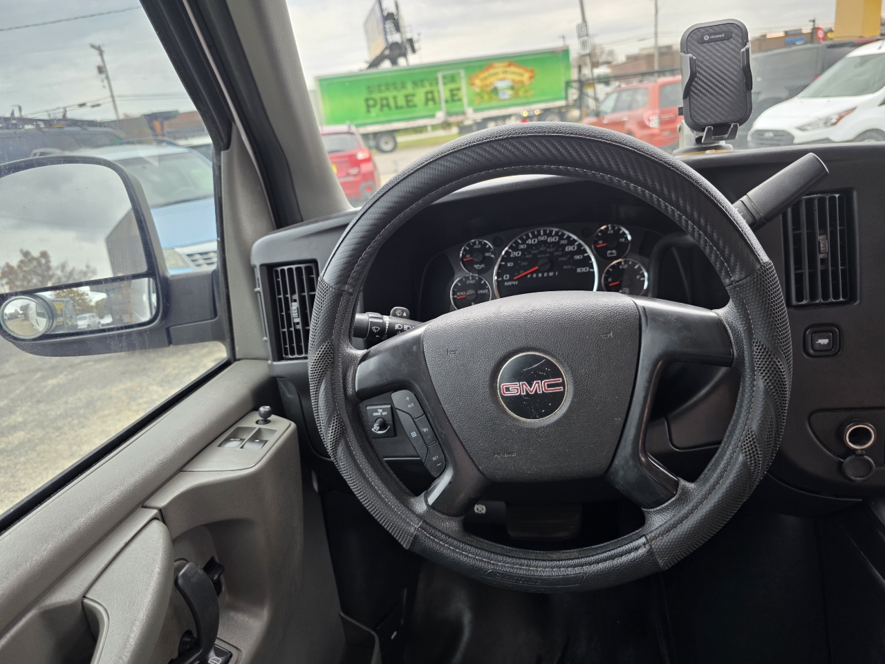 GMC Savana G2500 Extended Cargo 2015 GMC Savana G2500 Extended Cargo 2015