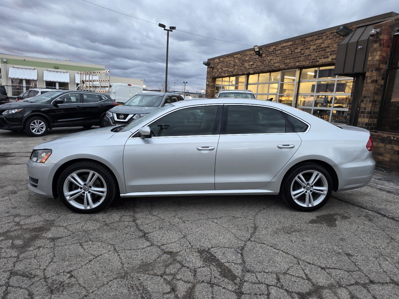 Volkswagen Passat 2.0L TDI SE AT 2014