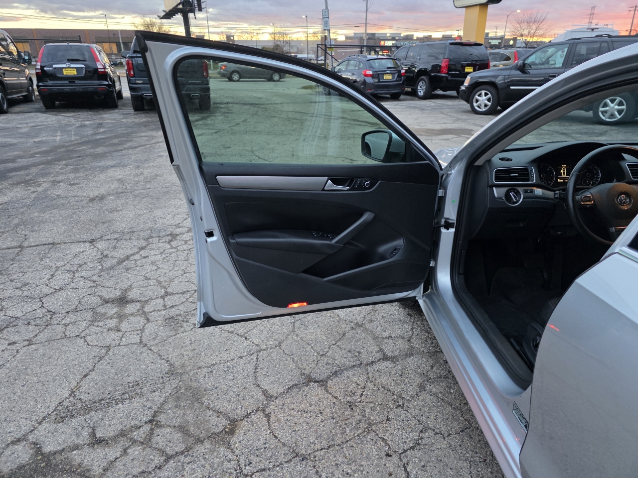 Volkswagen Passat 2.0L TDI SE AT 2014