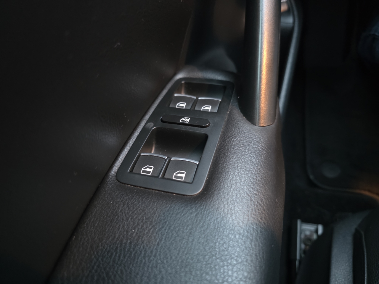 Volkswagen Passat 2.0L TDI SE AT 2014