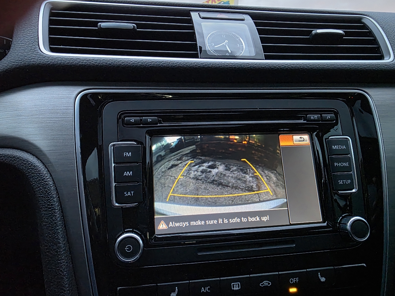 Volkswagen Passat 2.0L TDI SE AT 2014