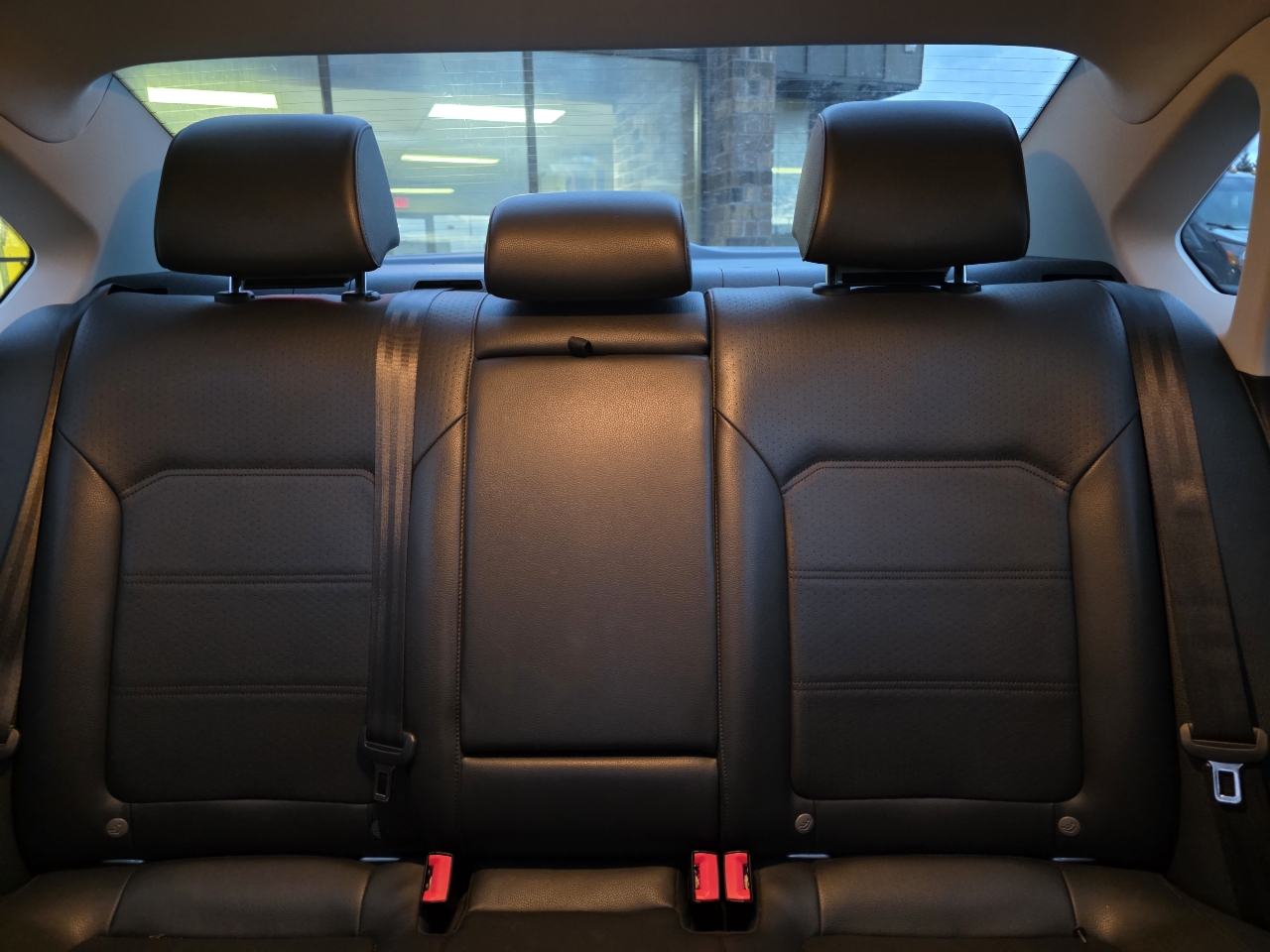 Volkswagen Passat 2.0L TDI SE AT 2014