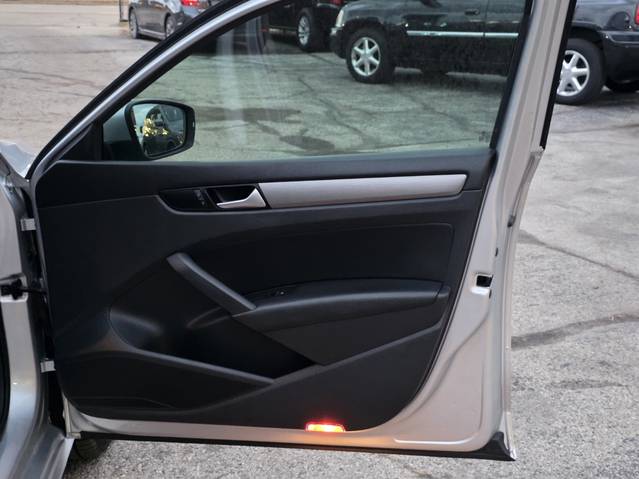 Volkswagen Passat 2.0L TDI SE AT 2014