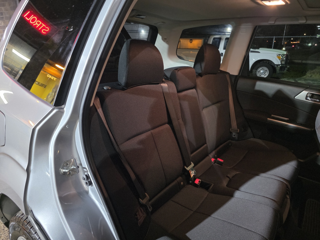 Subaru Forester 2.5X Premium 2012