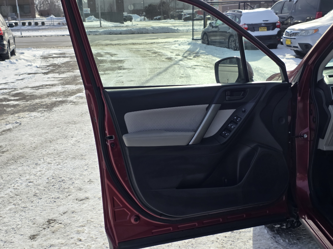 Subaru Forester 2.5i Premium PZEV CVT 2017