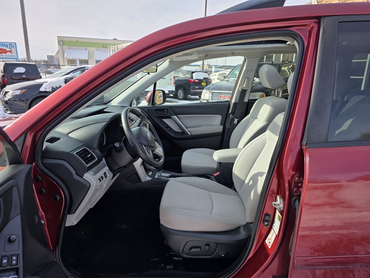 Subaru Forester 2.5i Premium PZEV CVT 2017