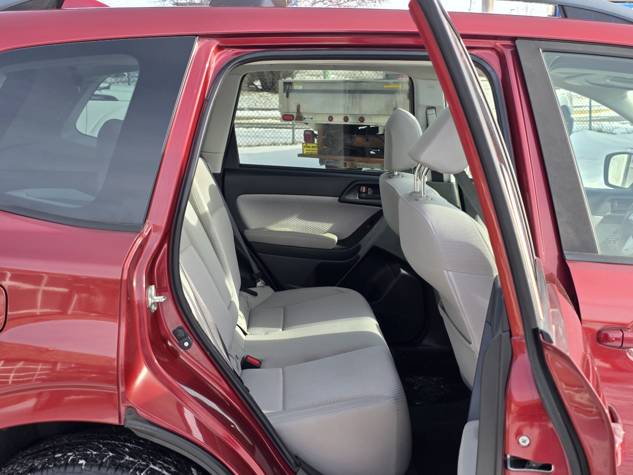 Subaru Forester 2.5i Premium PZEV CVT 2017