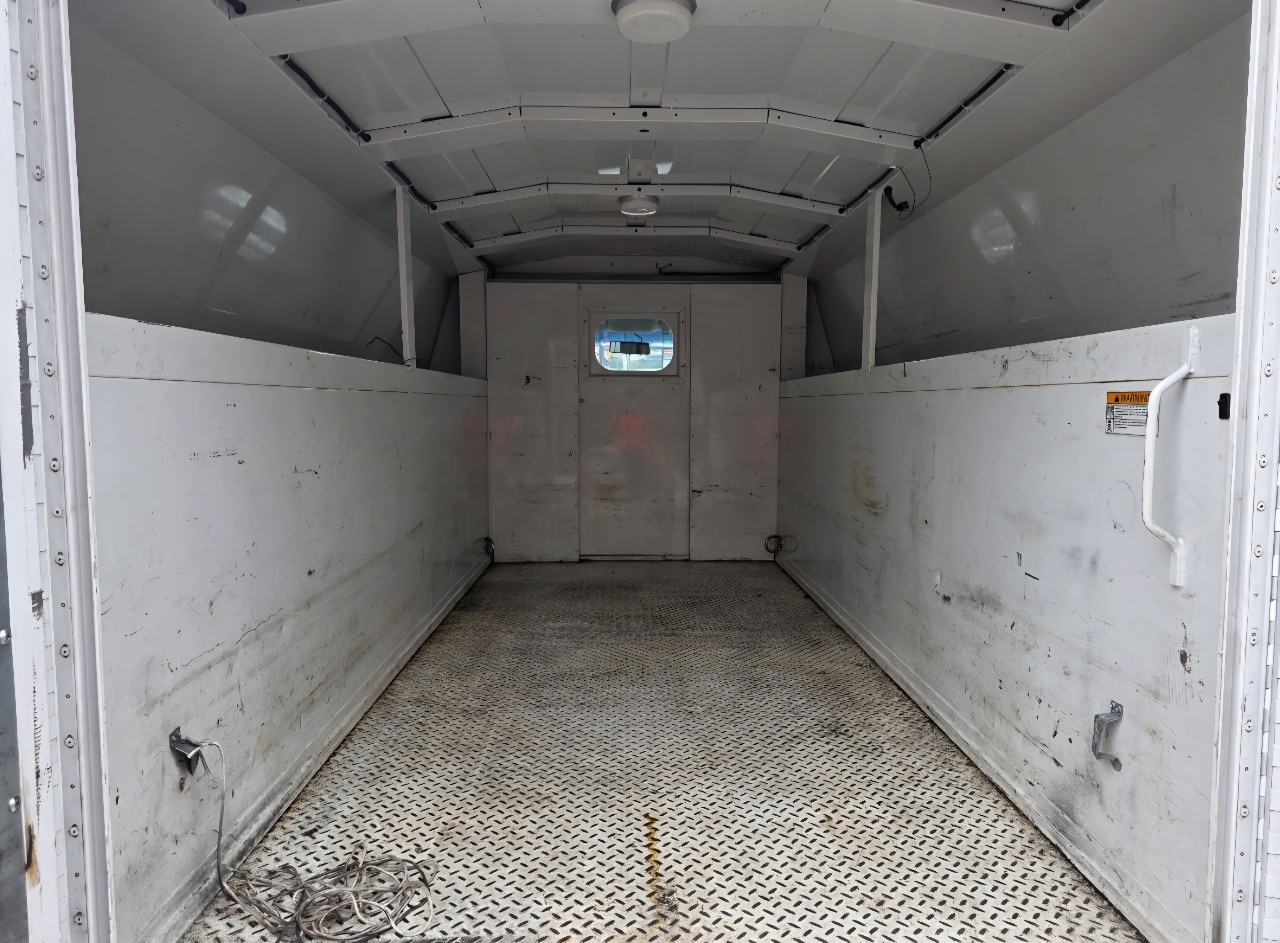 Chevrolet Express G3500 139" 2016