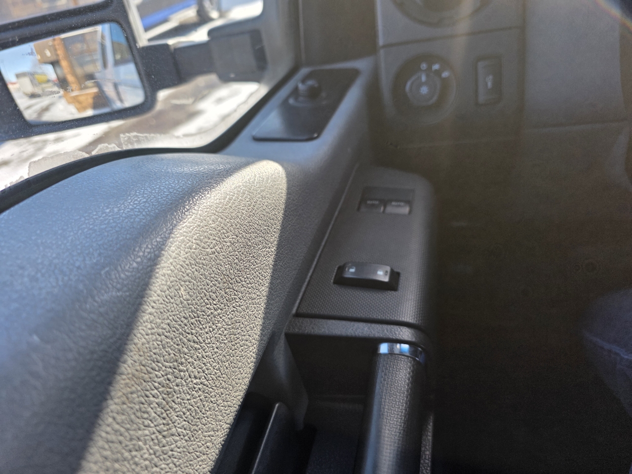 Ford F-250 SD XL SuperCab 4WD 2015