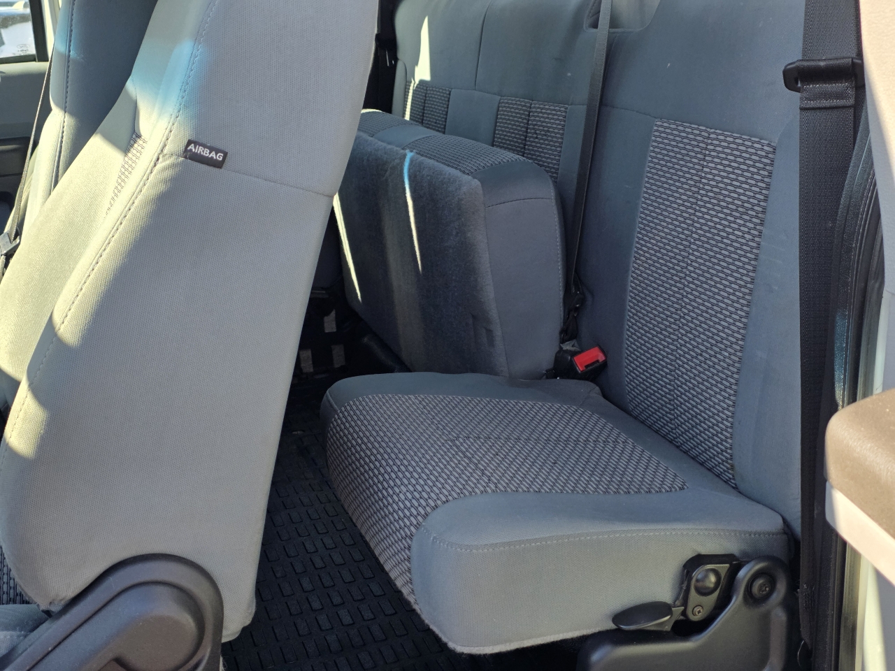 Ford F-250 SD XL SuperCab 4WD 2015