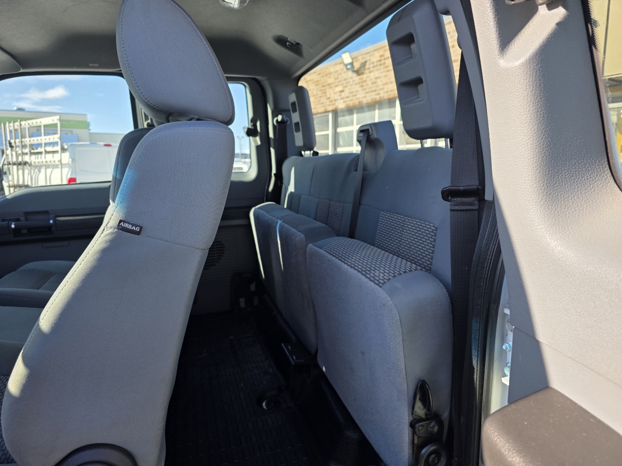 Ford F-250 SD XL SuperCab 4WD 2015