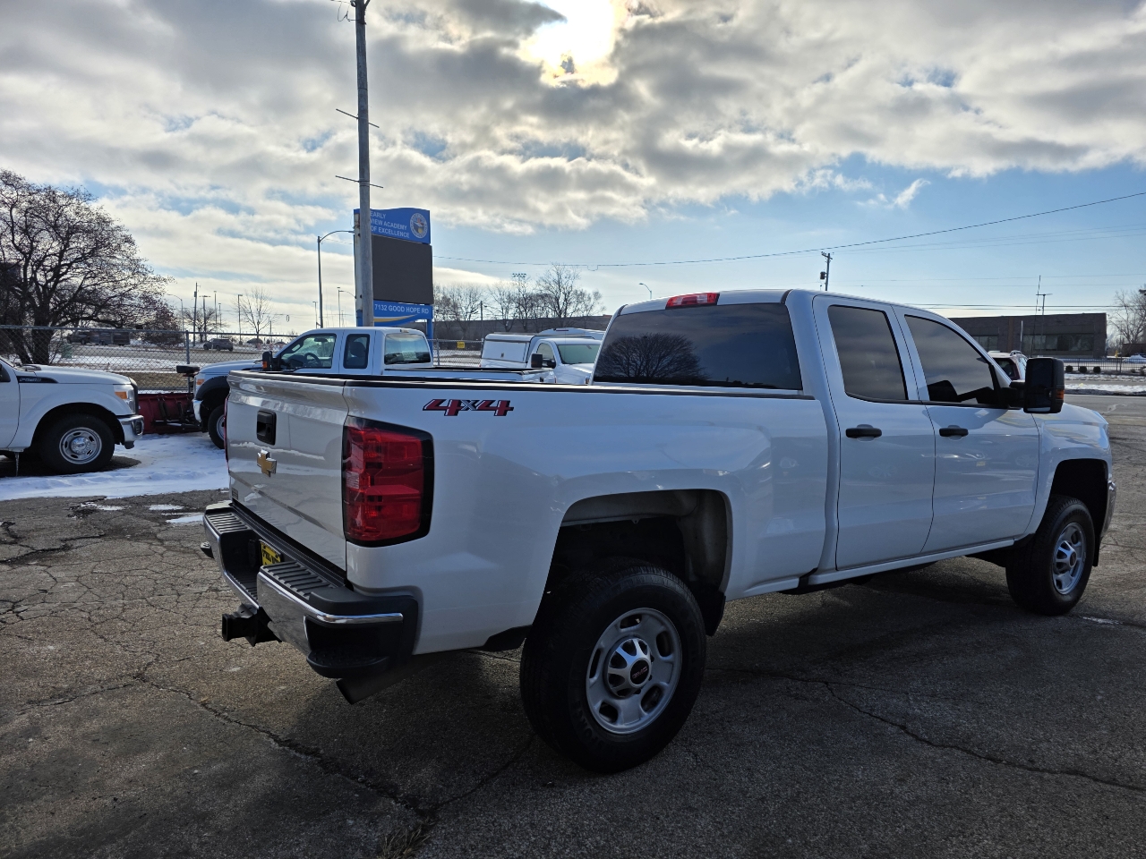Chevrolet Silverado 2500HD 4WD Double Cab 144.2" Work Truck 2018