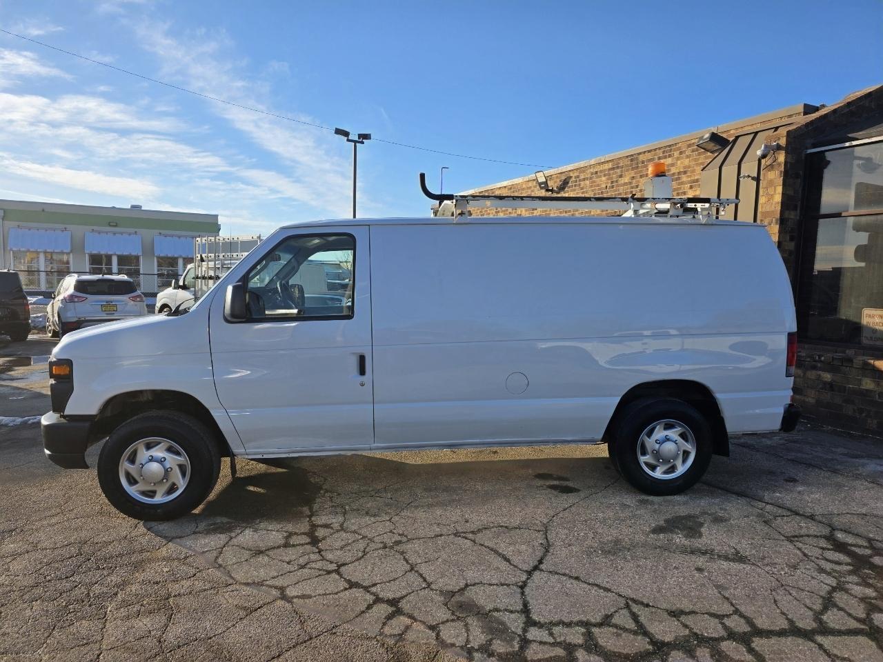 Ford Econoline E-150 2013