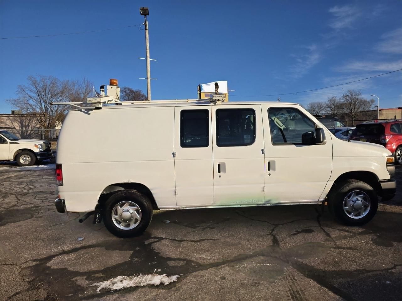 Ford Econoline E-150 2013