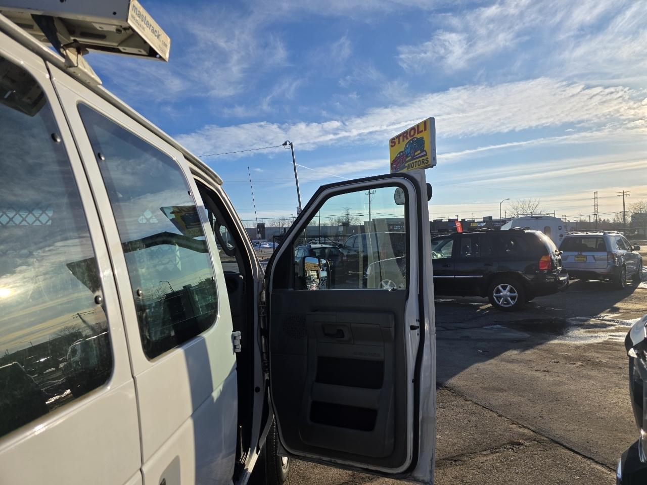 Ford Econoline E-150 2013