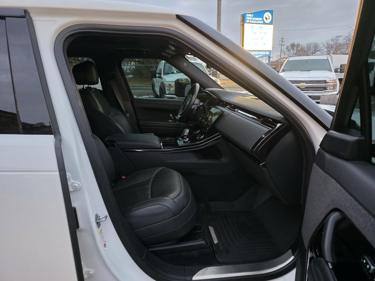 Land Rover Range Rover Sport P400 Dynamic 2023