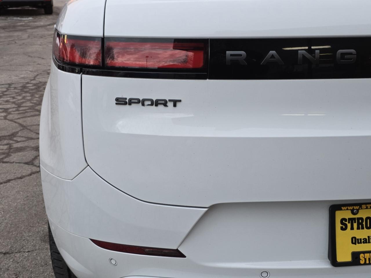 Land Rover Range Rover Sport P400 Dynamic 2023