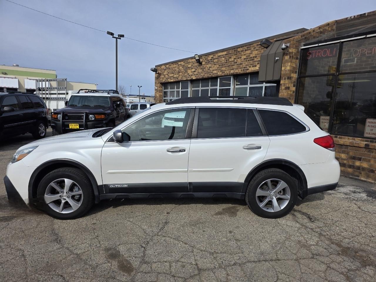 Subaru Outback 2.5i Limited 2014