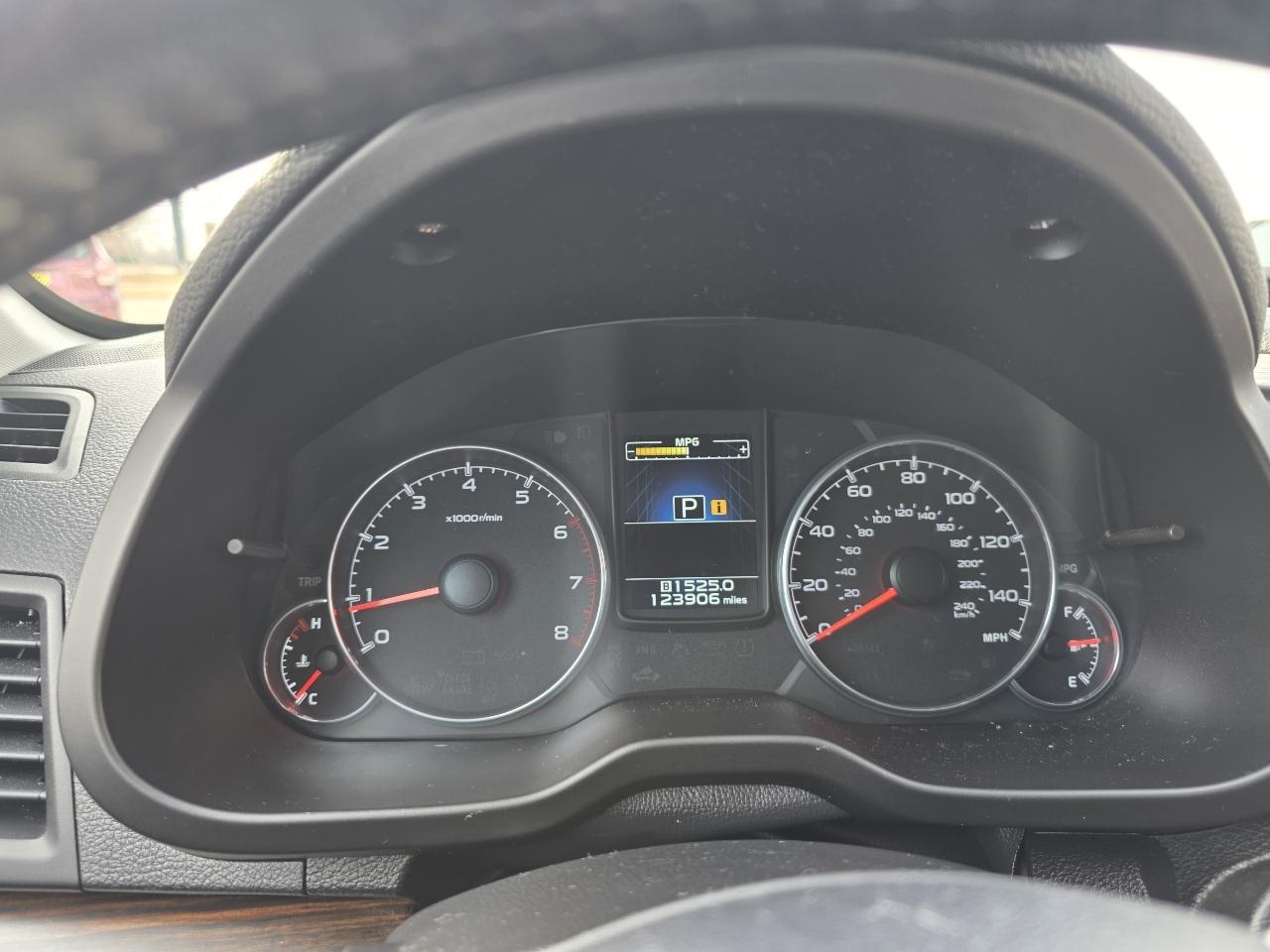 Subaru Outback 2.5i Limited 2014