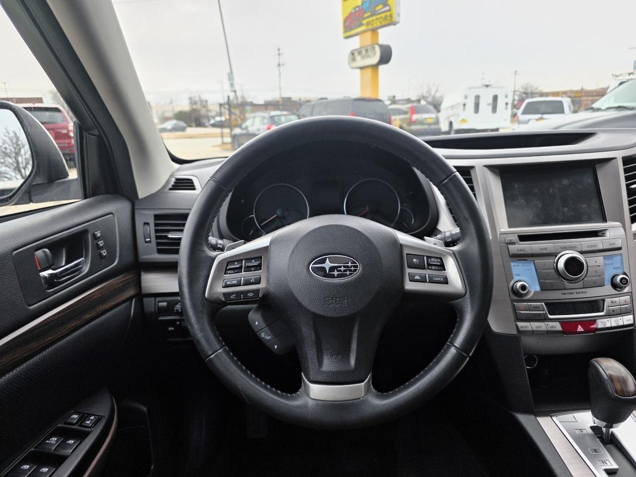 Subaru Outback 2.5i Limited 2014