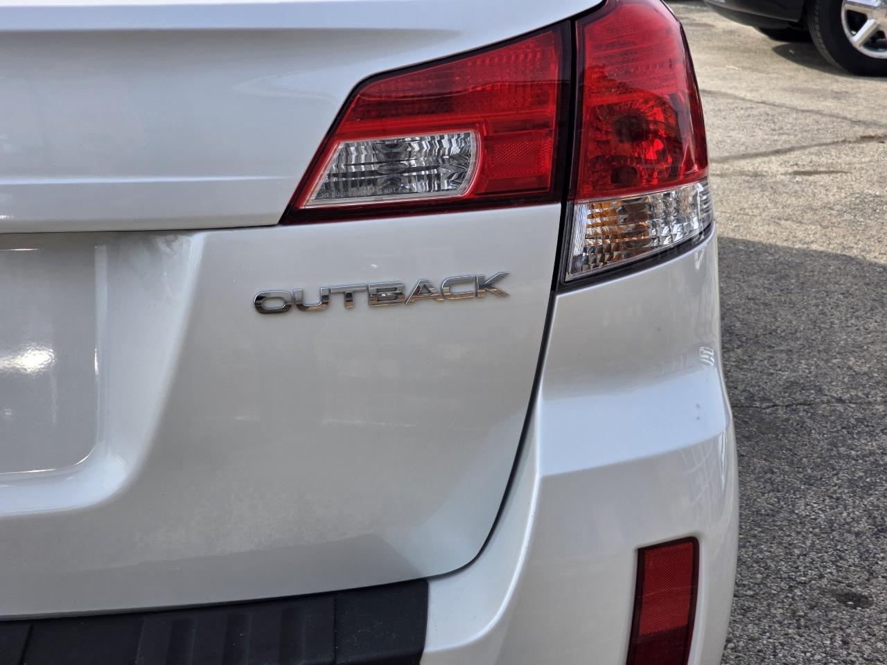 Subaru Outback 2.5i Limited 2014