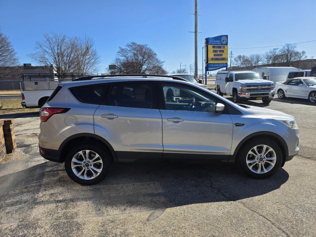 Ford Escape SE FWD 2017