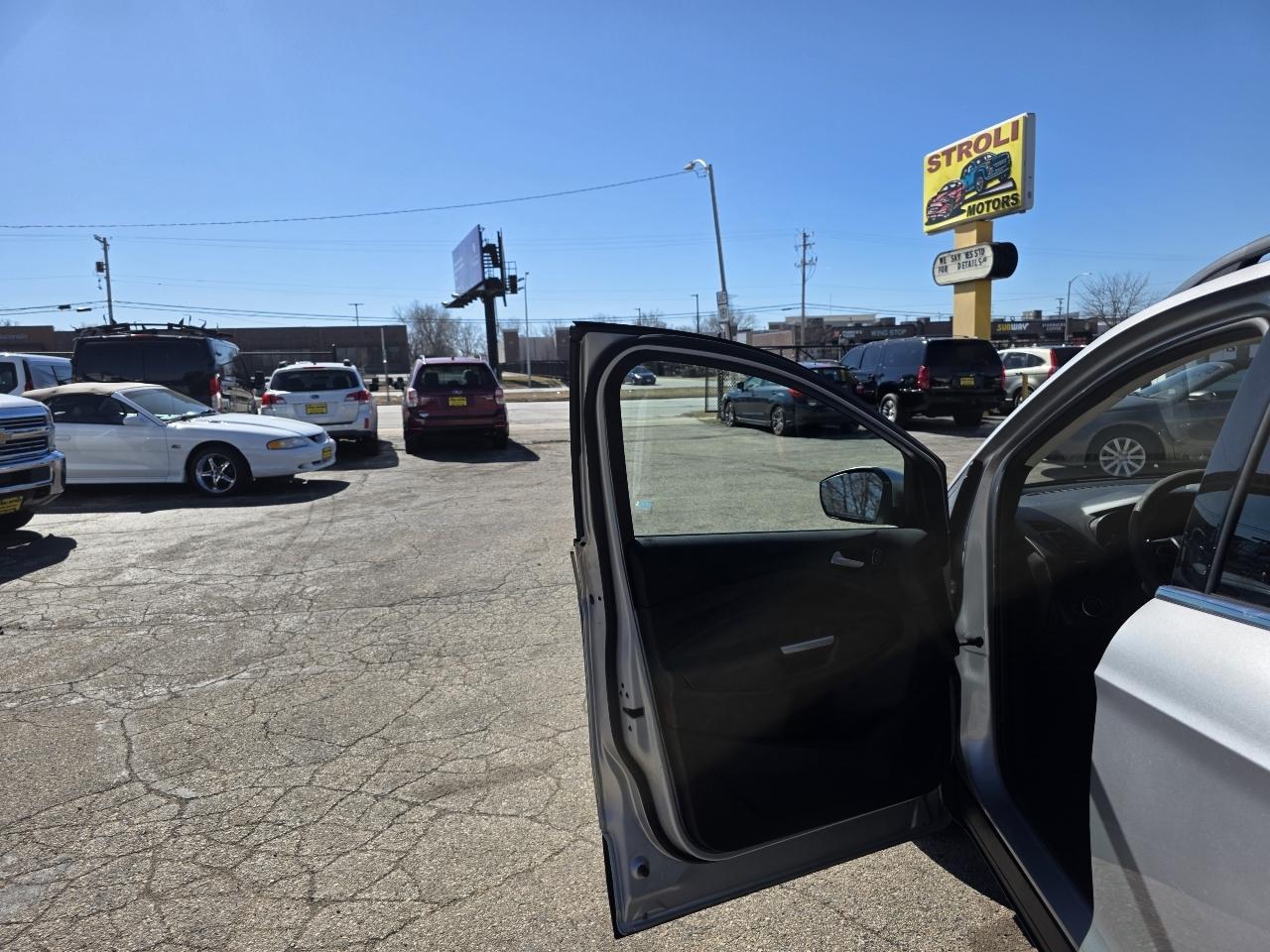 Ford Escape SE FWD 2017