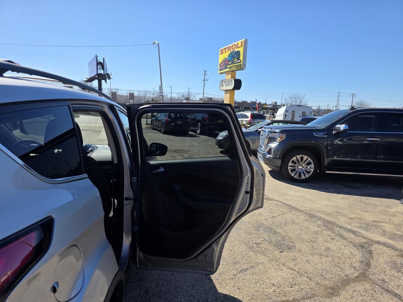 Ford Escape SE FWD 2017