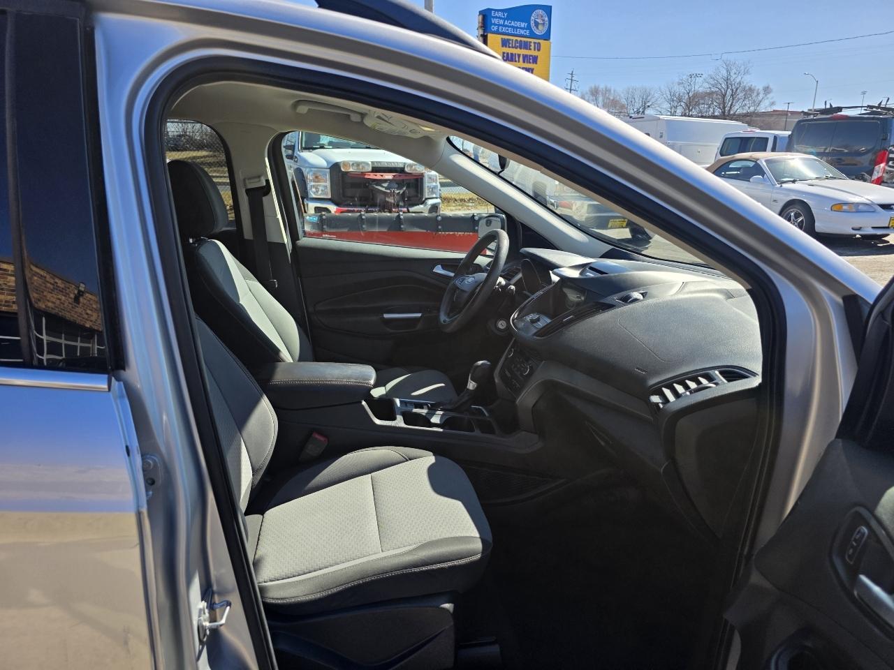 Ford Escape SE FWD 2017