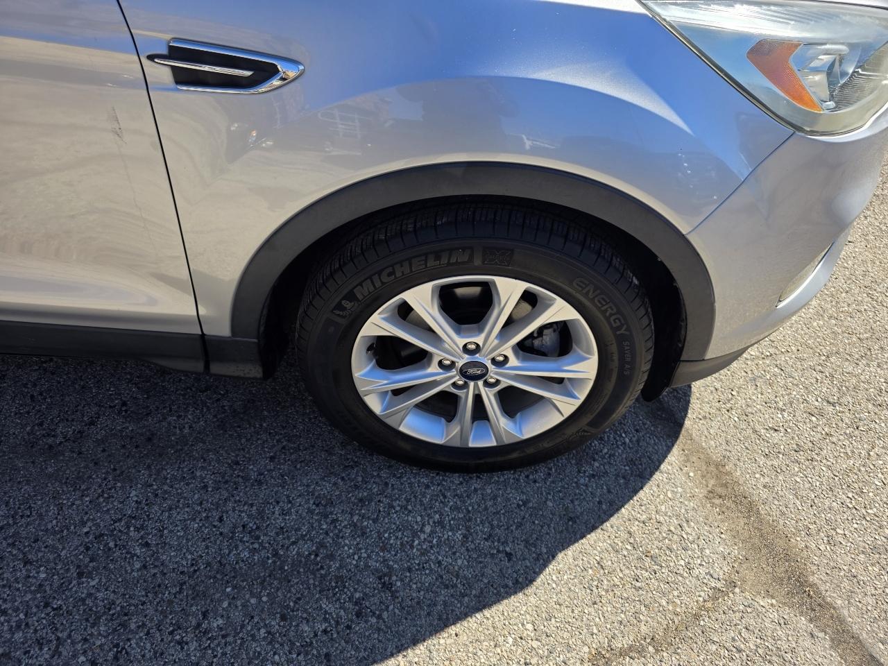 Ford Escape SE FWD 2017