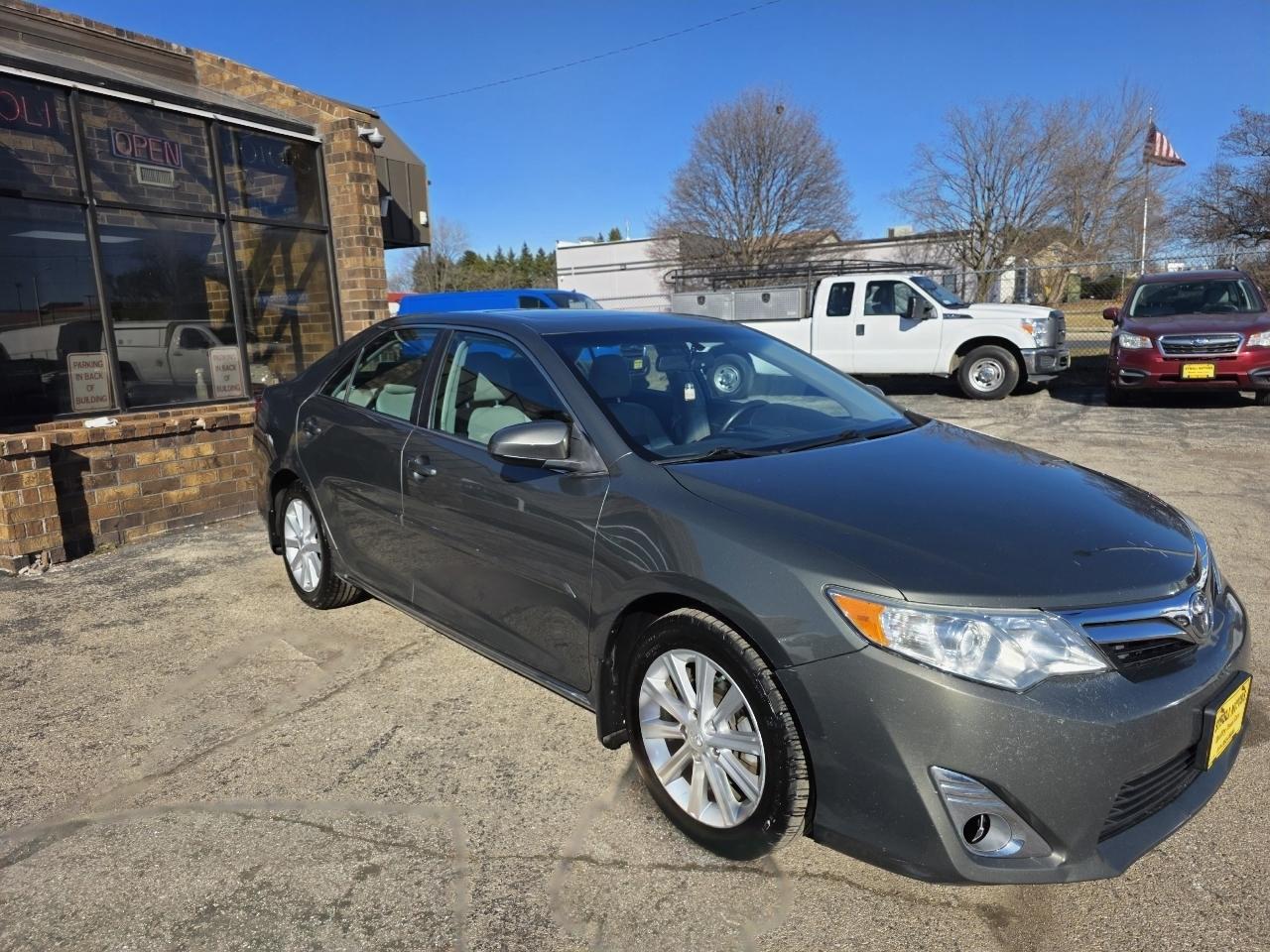 Toyota Camry XLE 2014