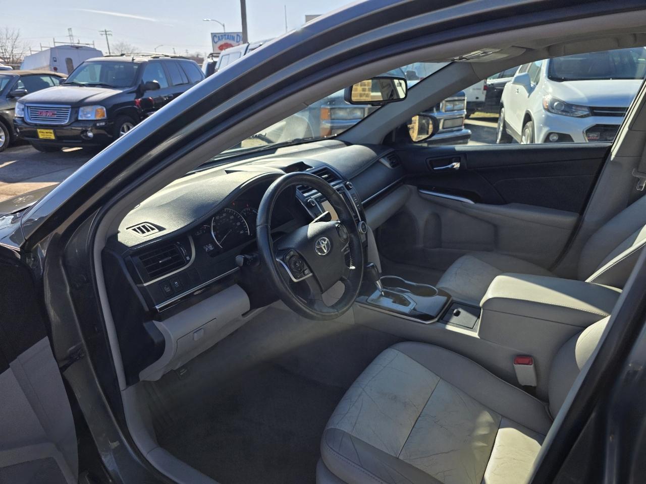 Toyota Camry XLE 2014