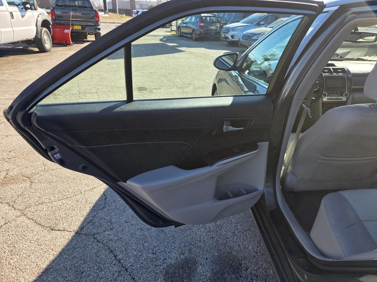 Toyota Camry XLE 2014