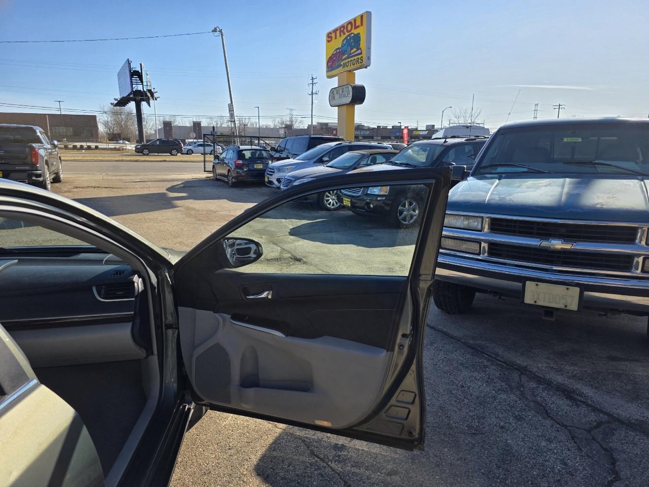 Toyota Camry XLE 2014