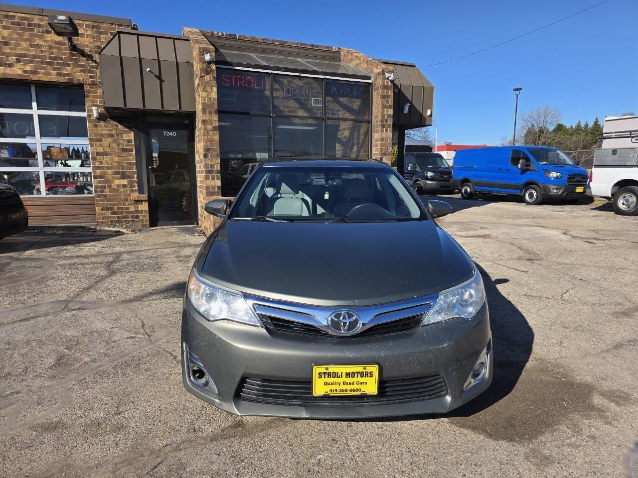 Toyota Camry XLE 2014