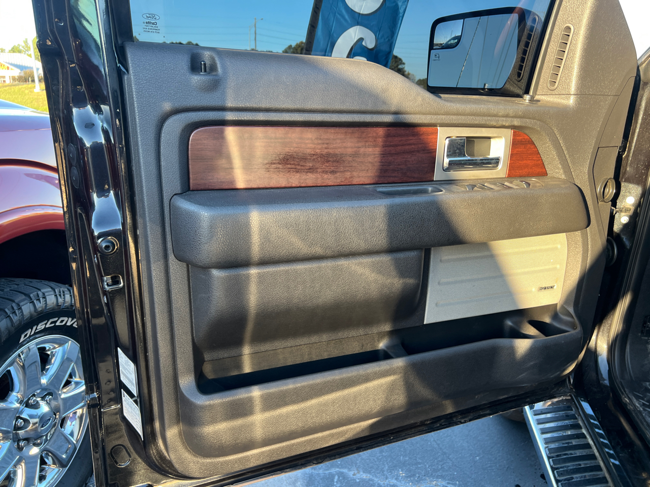Ford F-150 King Ranch SuperCrew Short Bed 4WD 2014