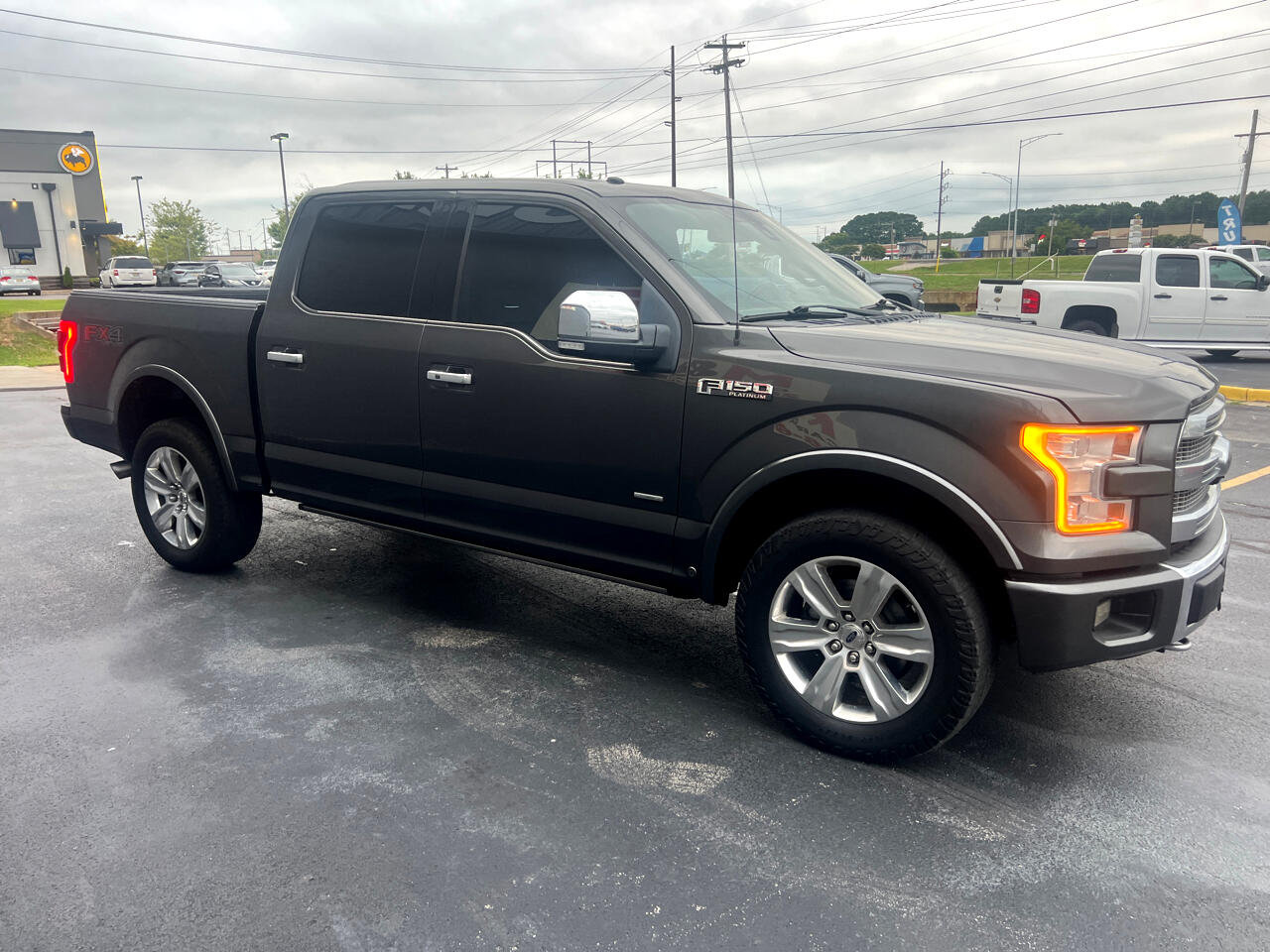Ford F-150 Platinum SuperCrew 5.5-ft. Bed 4WD 2015