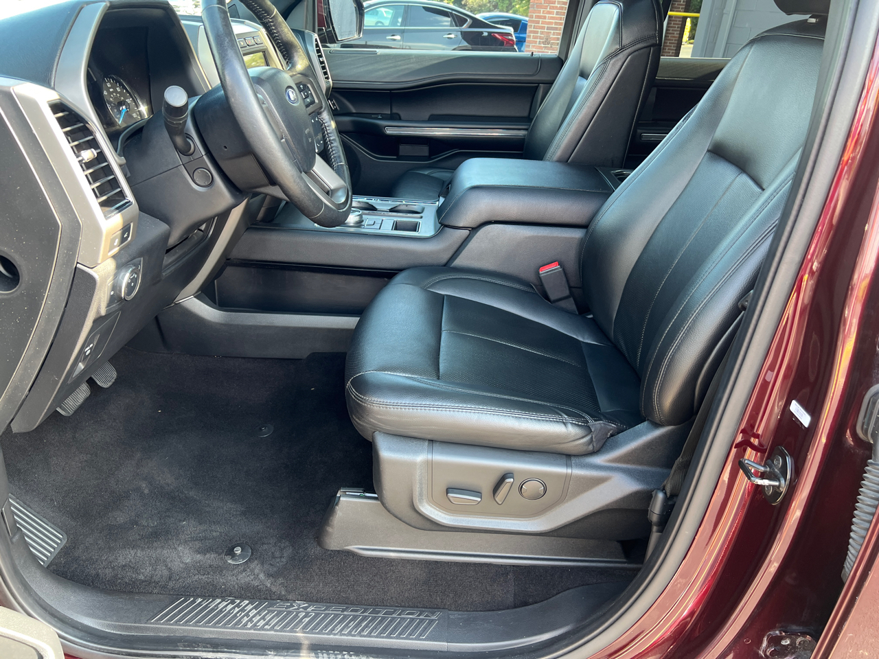 Ford Expedition XLT 2020