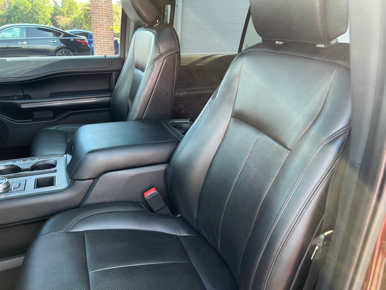 Ford Expedition XLT 2020